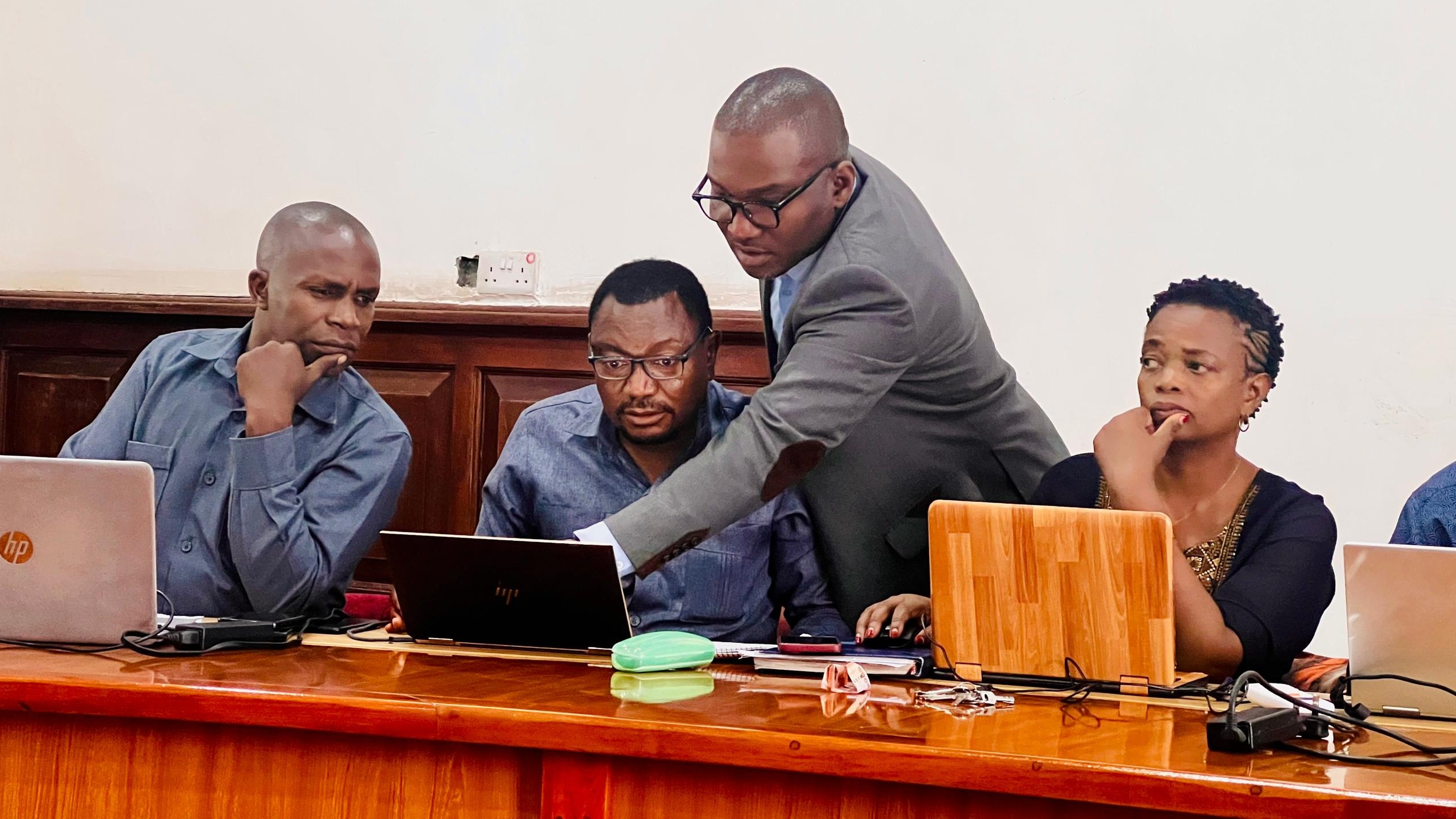 MENEJIMENTI YA TSB YAPATIWA MAFUNZO YA MFUMO WA E-OFFICE